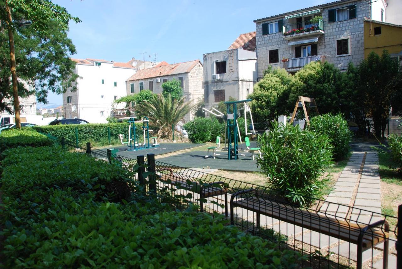 Split Center Apartment Buitenkant foto