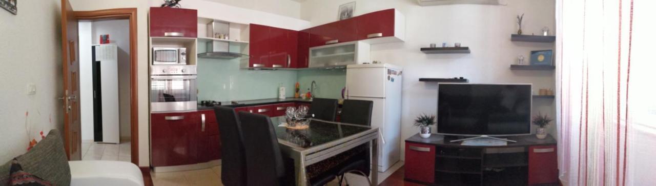 Split Center Apartment Buitenkant foto